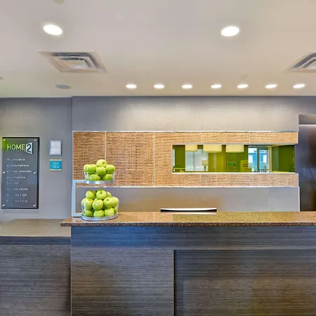 Home2 Suites By Hilton Green Bay-3
