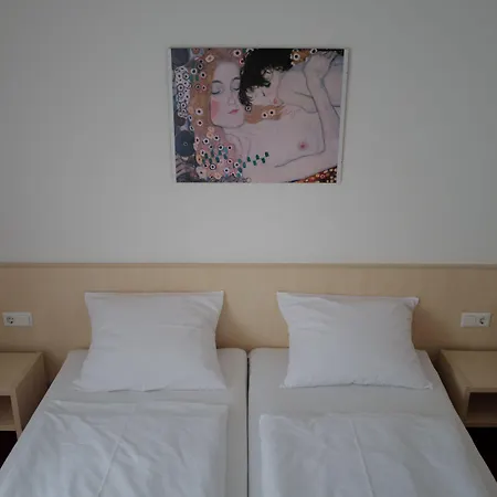 Hotel am Bad-3