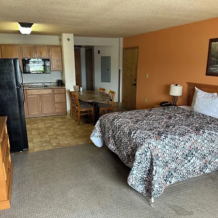 Grand Smokies Resort Lodge Pigeon Forge-2