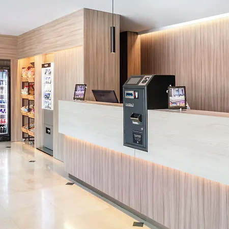 B&B HOTEL Madrid Aeropuerto T4-2