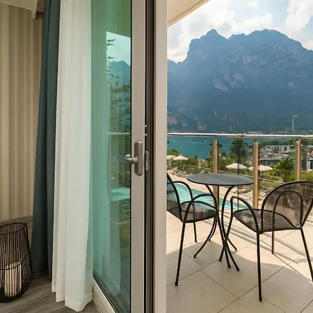 Hotel Benacus Panoramic-3