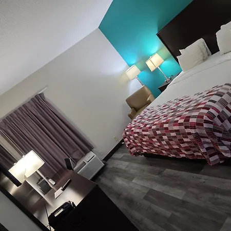 Sonesta Essential Ames-3