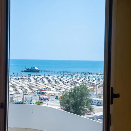 Hotel Audi Frontemare-3