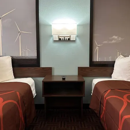 Super 8 By Wyndham Peoria-2