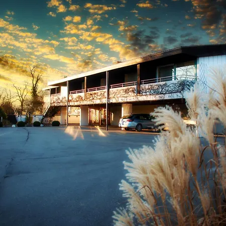 Burghotel-3
