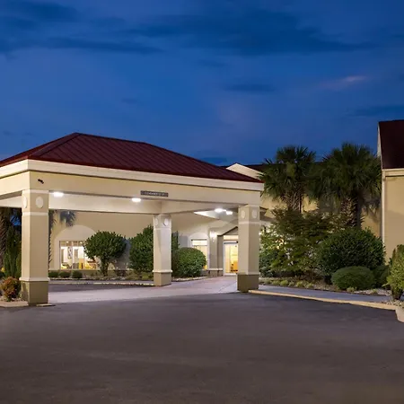 Comfort Inn & Suites Walterboro I-95-3