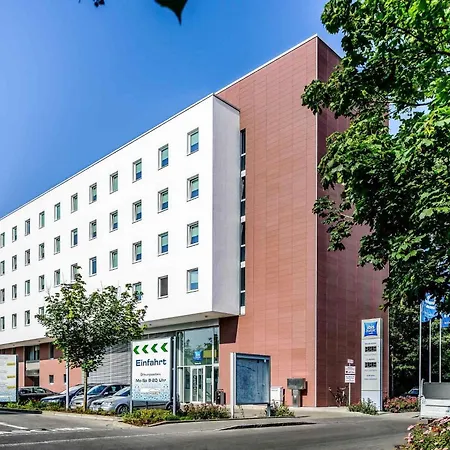 ibis budget Augsburg City-3
