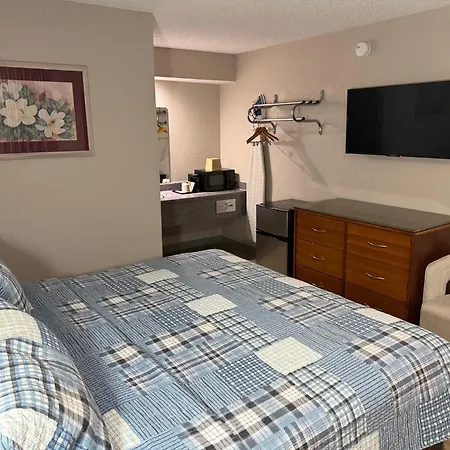 Colonial Inn-3