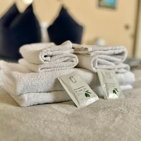 Moderna Apartments - Charme & Relax In Centro - Free Parking-2