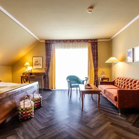Schloß-Hotel Petry-2