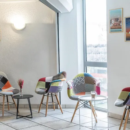 Brit Hotel Essentiel Tours Nord-2
