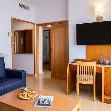 Invisa Hotel La Cala (Adults Only)-2