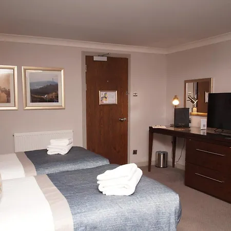 Golden Lion Hotel-2