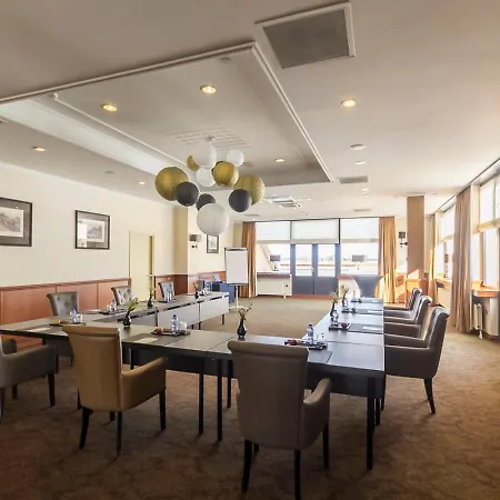 Van der Valk Hotel Emmeloord-2