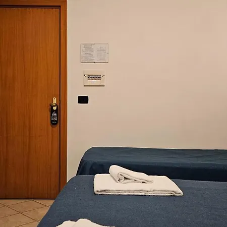 Hotel Zara Napoli-3
