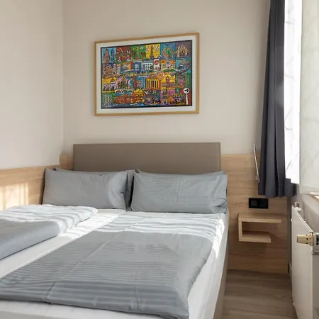 Acama Hotel & Hostel Kreuzberg-2