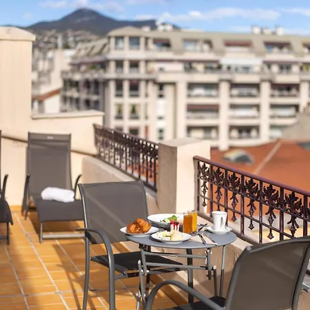 Best Western Plus Hôtel Massena Nice-3