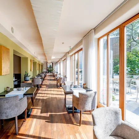 Bio Thermalhotel Falkenhof-2