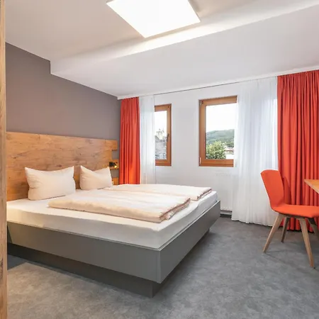 Parkhotel Cochem- Free Parking --2
