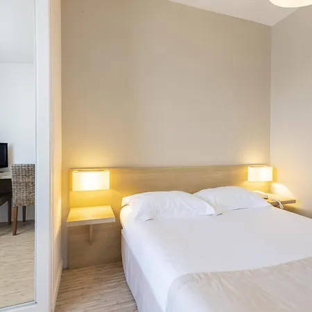Hotel Autre Mer-3