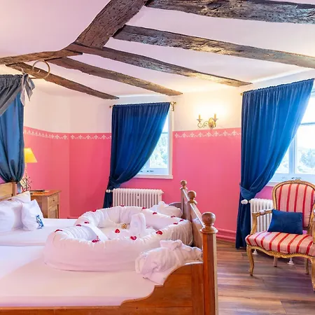 Hotel Burg Trendelburg-3