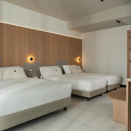 Aqua Hotel-2