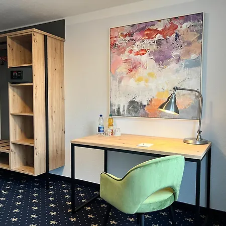 Stadthotel Miya-2