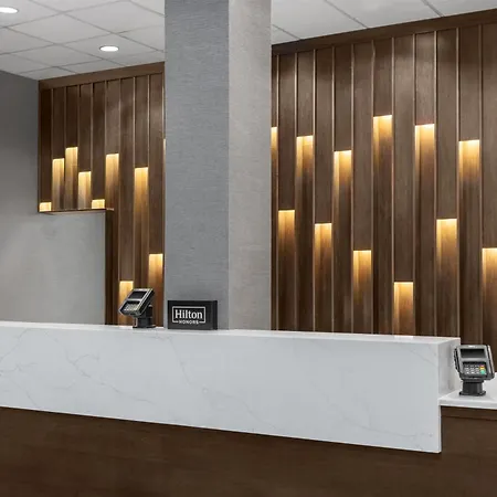 Doubletree By Hilton Springfield-3