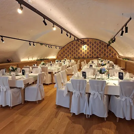 Schloss Hotel Wasserburg-2