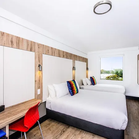 Ibis Budget Sydney Airport-3