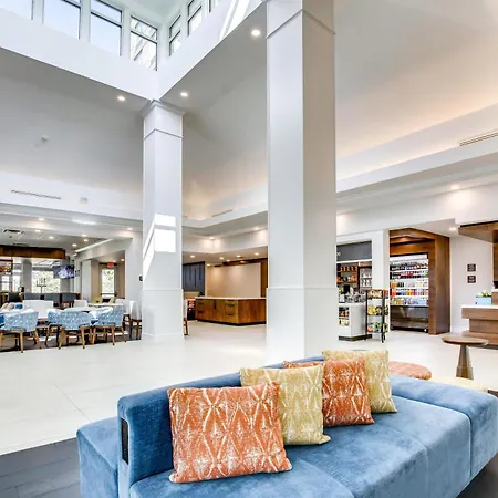 Hilton Garden Inn Louisville Airport-2