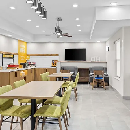 Hampton Inn Akron-Fairlawn-3