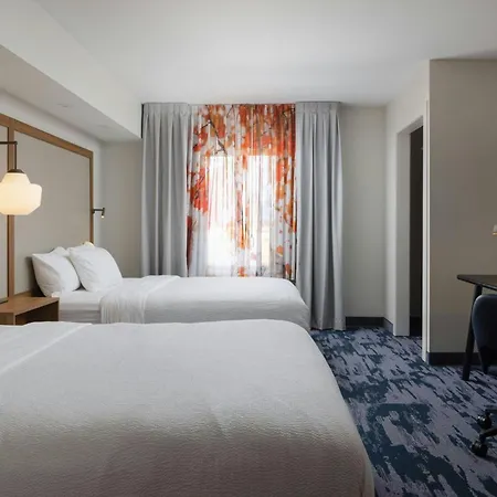 Fairfield Inn And Suites By Marriott Fort Wayne-2