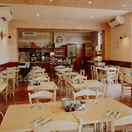 Stella D'Oro - Hotel & Apartments-3