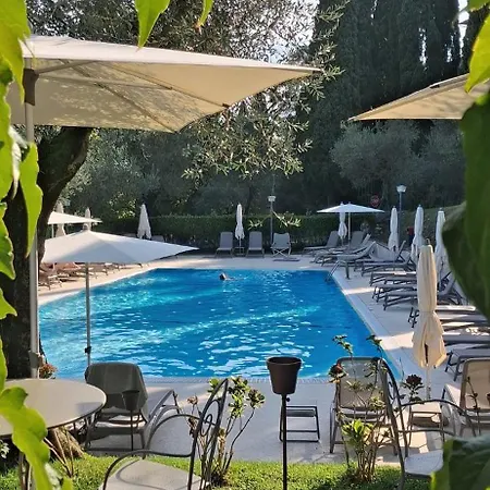 Hotel Mon Repos-3