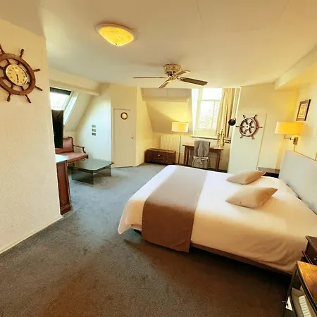 Hotel Dordrecht-3