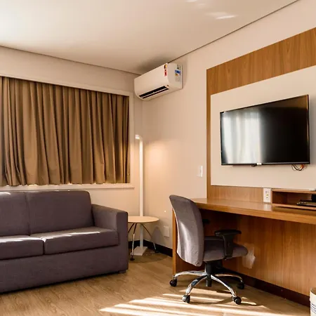 Comfort Suites Brasília-2