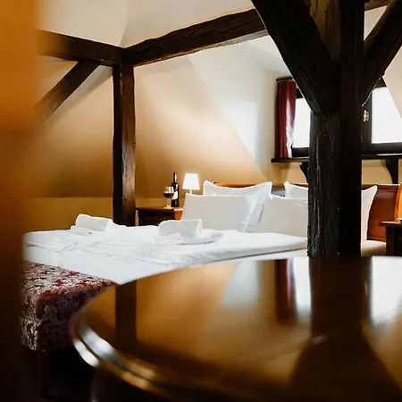 Schlosshotel Stecklenberg-3