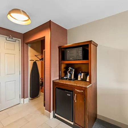 Hilton Garden Inn Overland Park-2