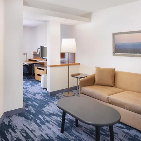 Fairfield Inn & Suites Jacksonville Airport-3