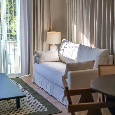 Elviria Hills Living-2