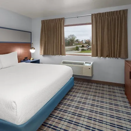 Americinn By Wyndham Green Bay West-2