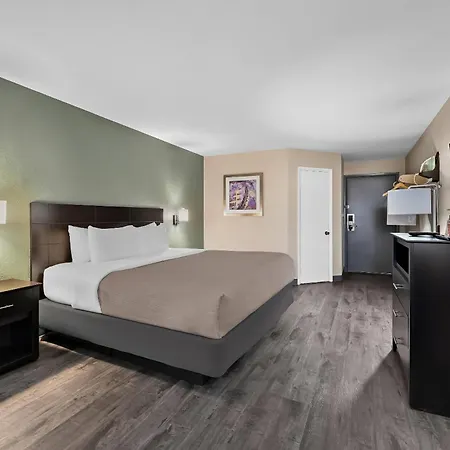 Quality Inn Fort Myers Cape Coral-3