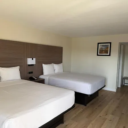 Travelodge By Wyndham Imperial - El Centro-3