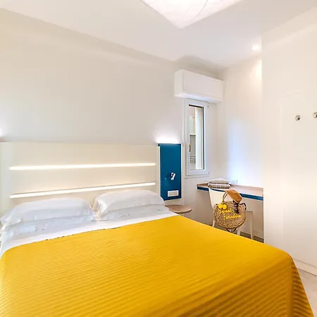 Hotel Commodore-3