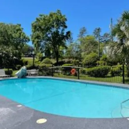 Best Western Tallahassee Downtown Inn And Suites-2