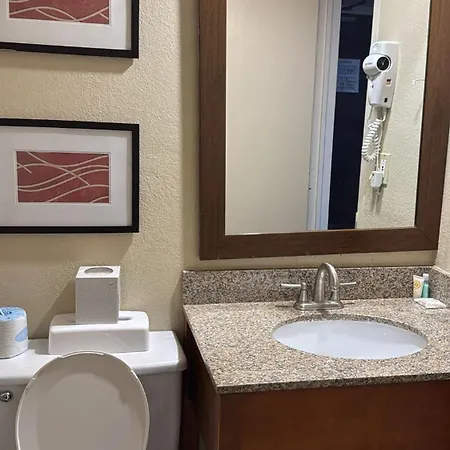 Comfort Inn Wethersfield - Hartford-3