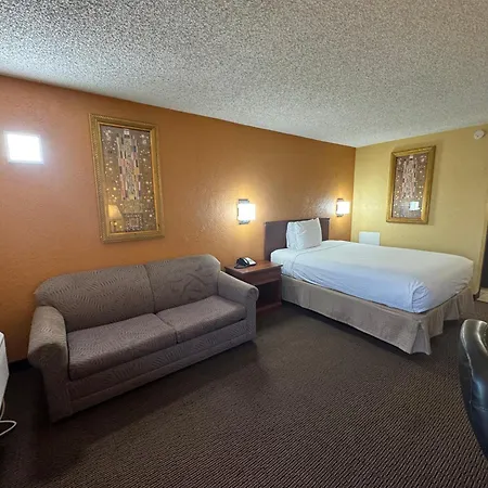 Nendels Inn & Suites Dodge City Airport-3