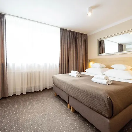 Hotel Boss-3