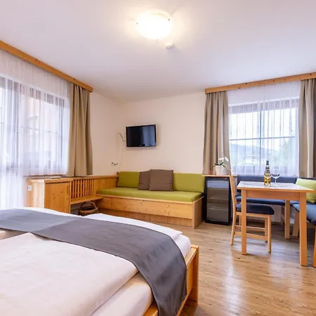 ApartHotel Holzerhof-2